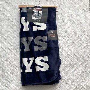NFL Dallas Cowboys super soft Double-Sided Navy Blanket.